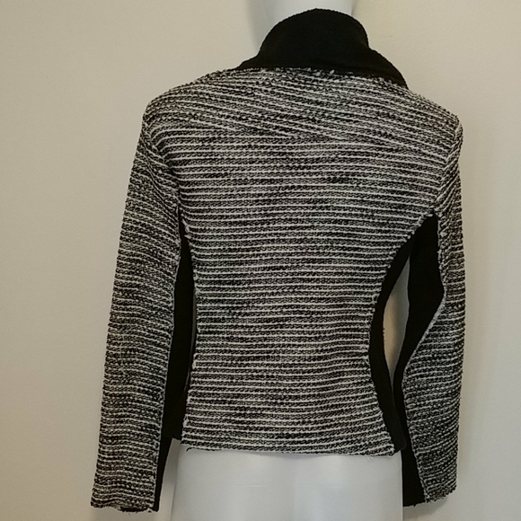 SOLD - Picture 4 of 7